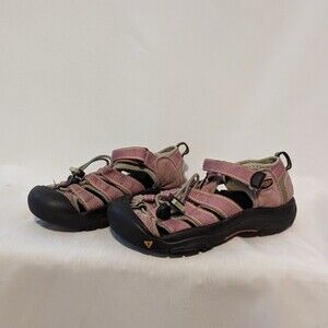 Keen Waterproof Closed Toe Sandals - Girls 13